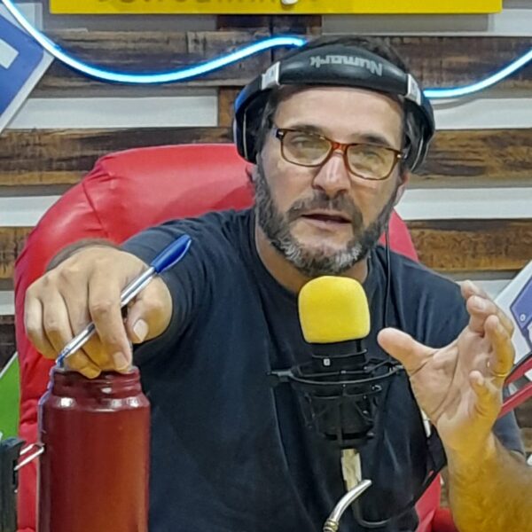 ¡ Que suerte que coleoni estaba sin laburo !